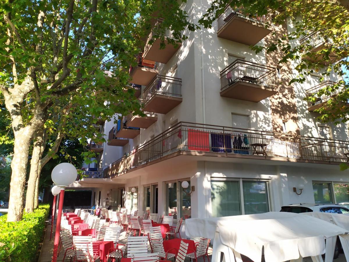 Hotel Irene Риччоне Экстерьер фото